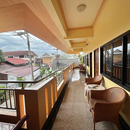 Mini Cost Apartment&Guesthouse Чиангмай Екстериор снимка