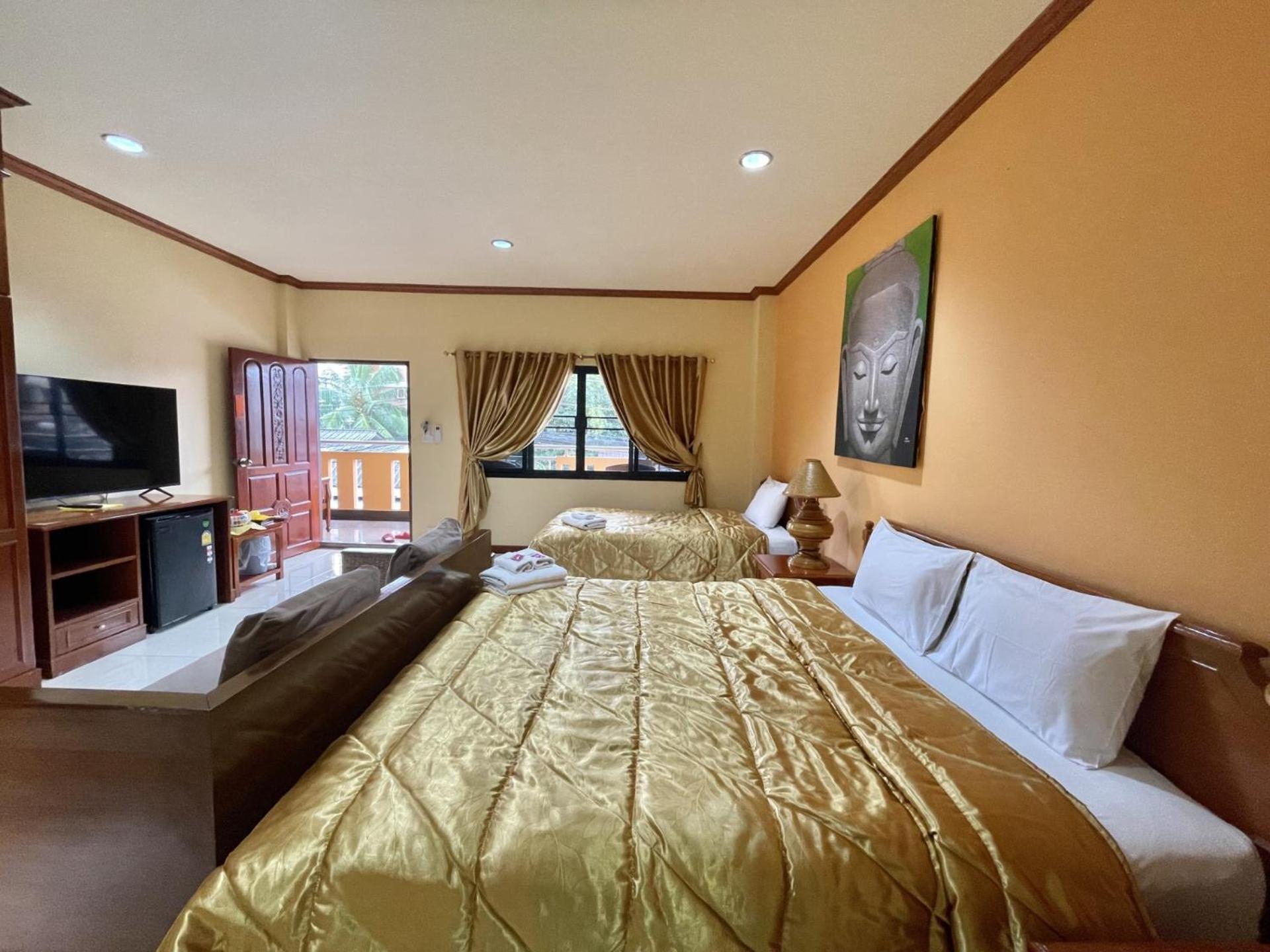 Mini Cost Apartment&Guesthouse Чиангмай Екстериор снимка