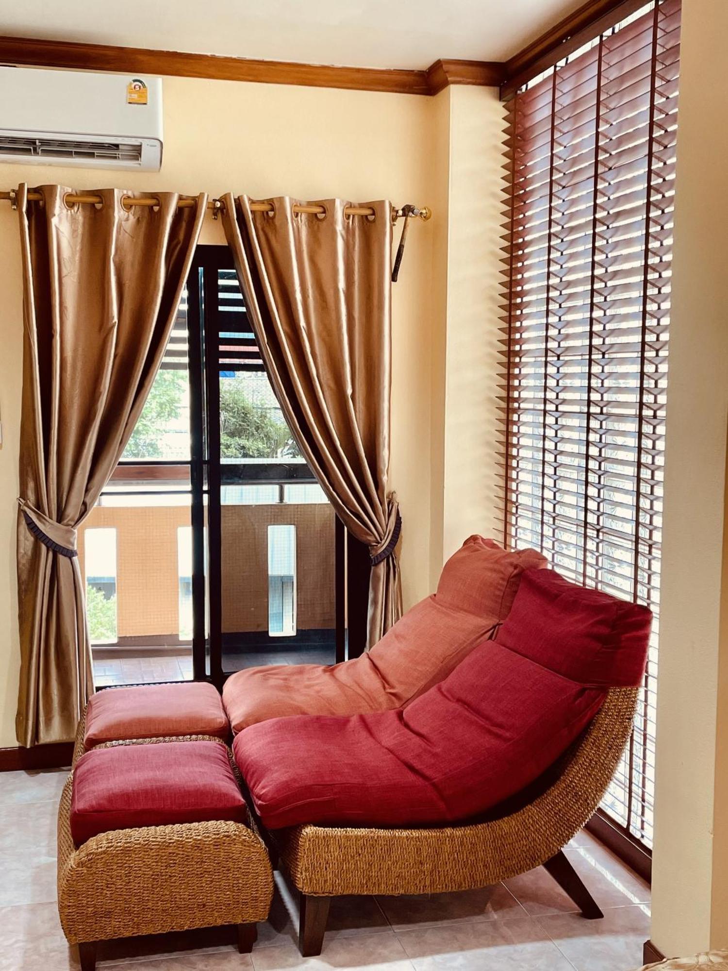 Mini Cost Apartment&Guesthouse Чиангмай Екстериор снимка